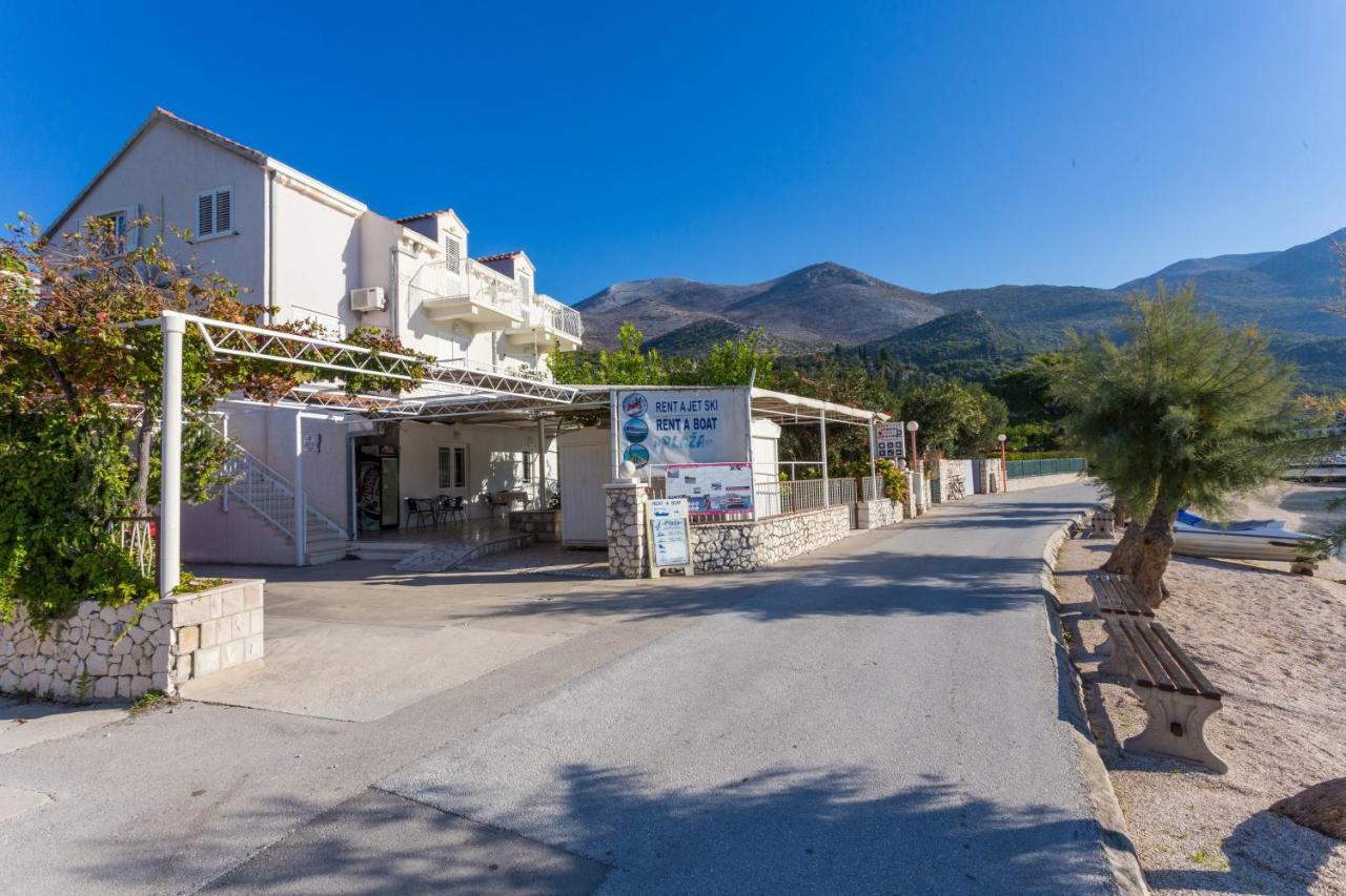 Apartments And Rooms By The Sea Slano, Dubrovnik - 8737 エクステリア 写真