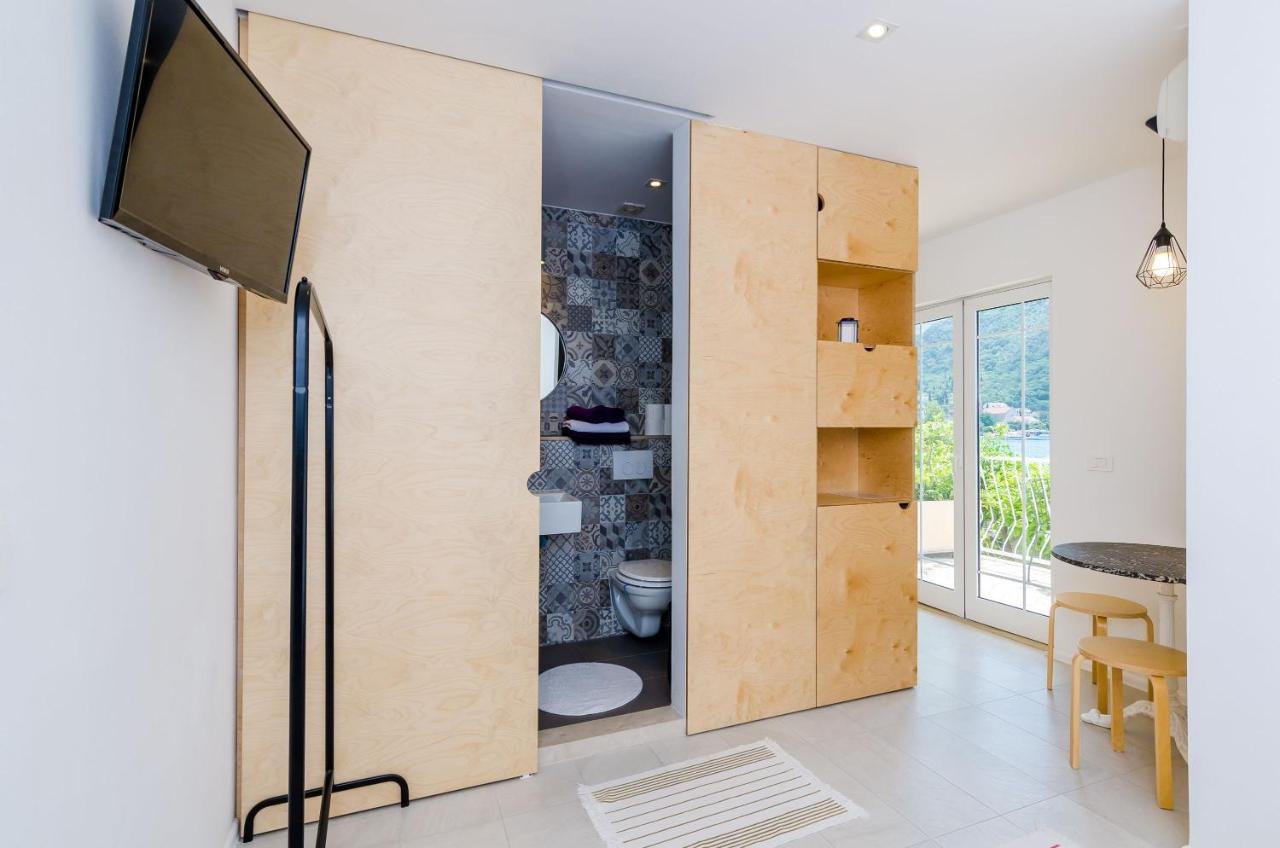 Apartments And Rooms By The Sea Slano, Dubrovnik - 8737 エクステリア 写真