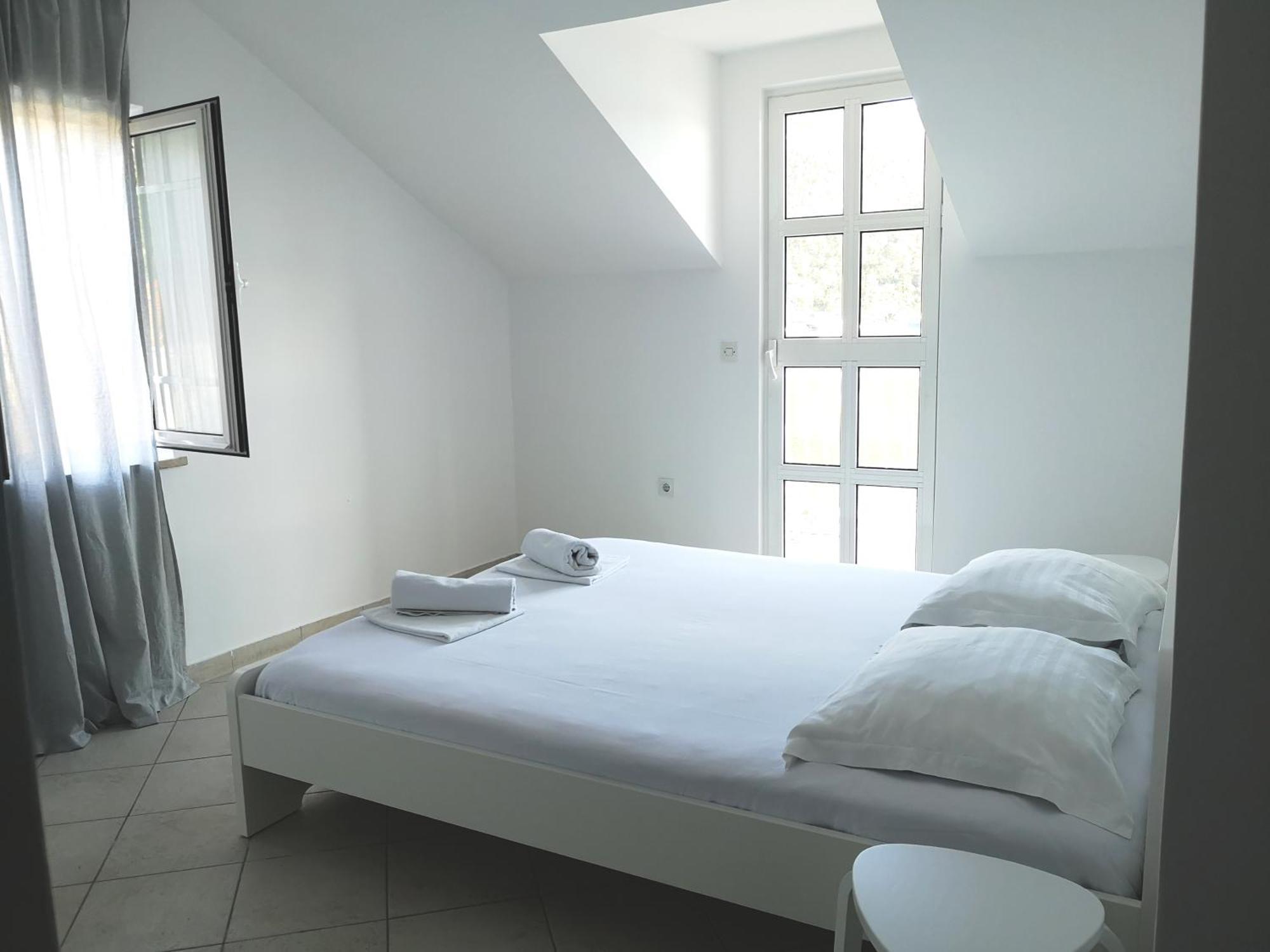 Apartments And Rooms By The Sea Slano, Dubrovnik - 8737 部屋 写真